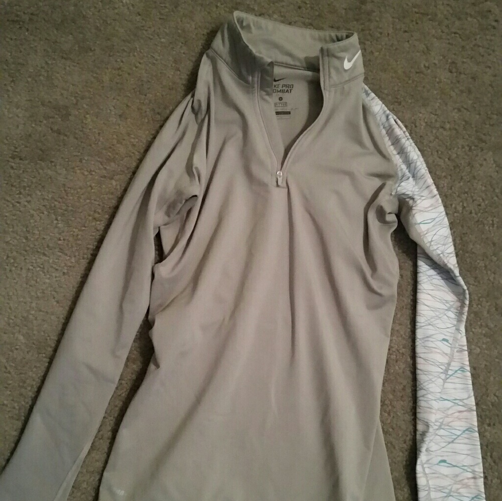 Pullover with thumb holes